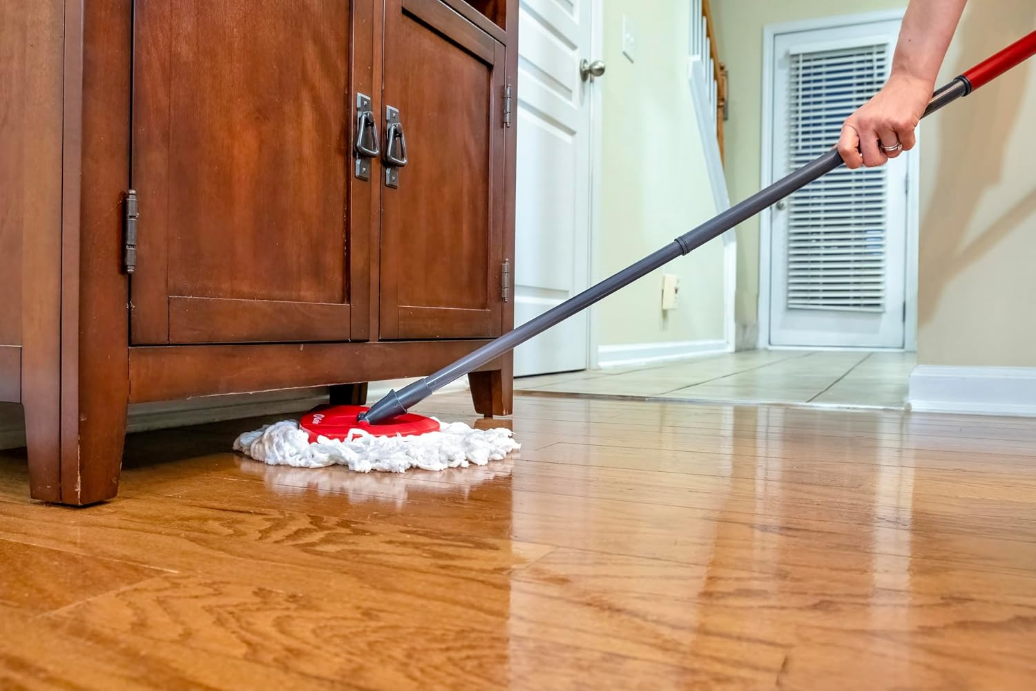 O-Cedar EasyWring Spin Mop & Bucket System: Microfiber Floor Cleaner